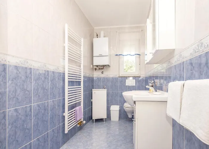 Apartamento 1 Bedroom Amazing In *